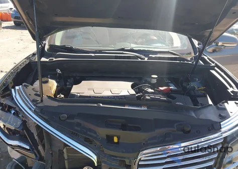 2017 Lincoln Mkx Reserve z USA, uszkodzony, nr VIN 2LMPJ6LR1HBL28823